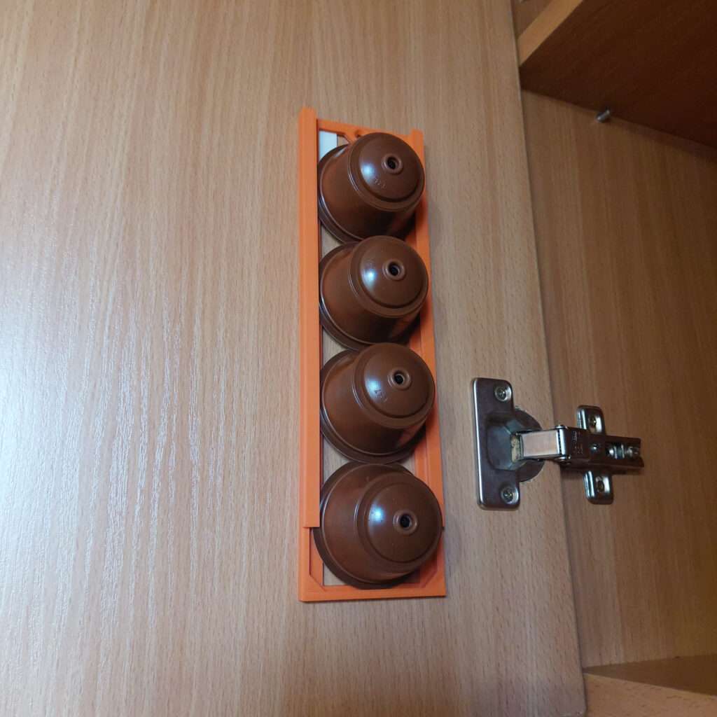 Поставка за капсули за кафе