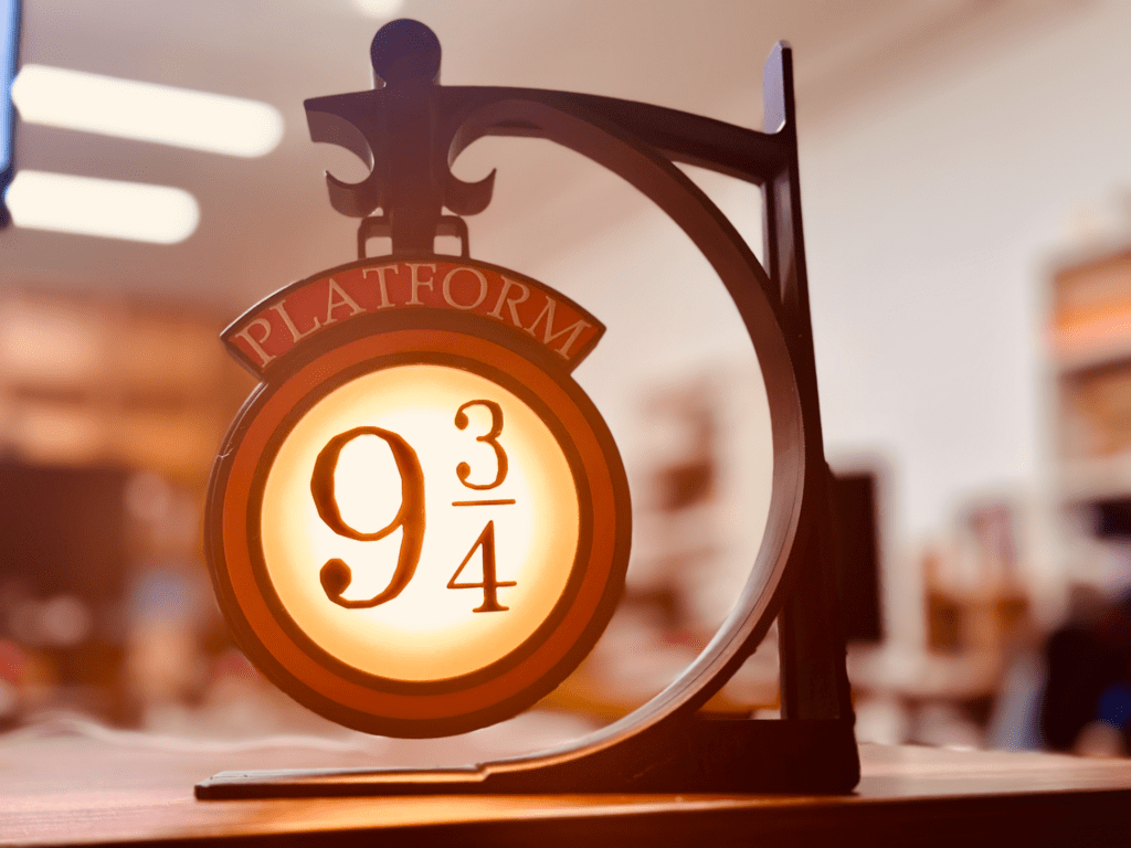 Настолна Лампа Платформа 9 3/4