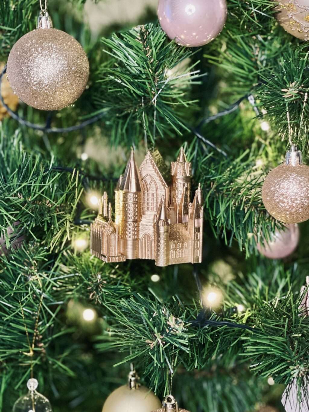 Коледна Украса Хогуортс