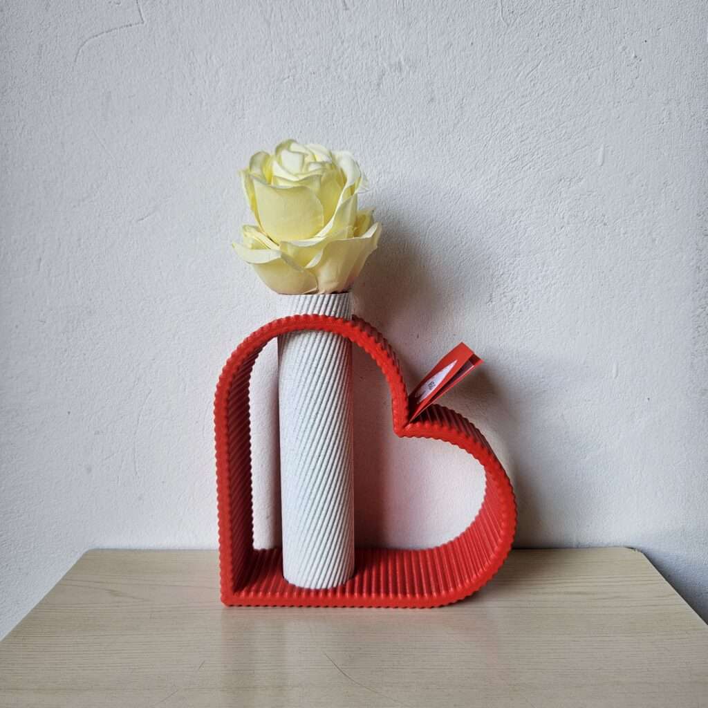 Стойка Ваза Сърце