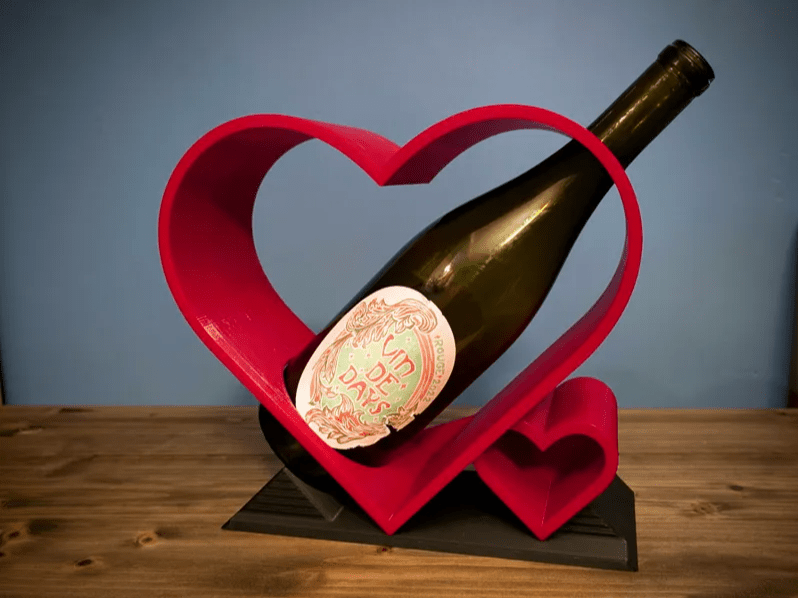 Стойка за Вино Сърце