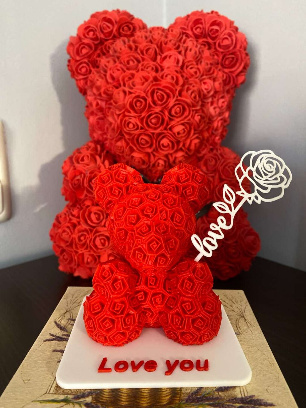 Мече от рози